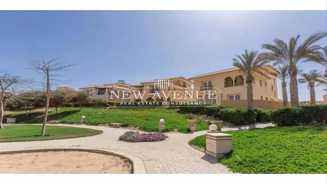 Luxurious Villa with Private Garden and Shared Pool for Rent