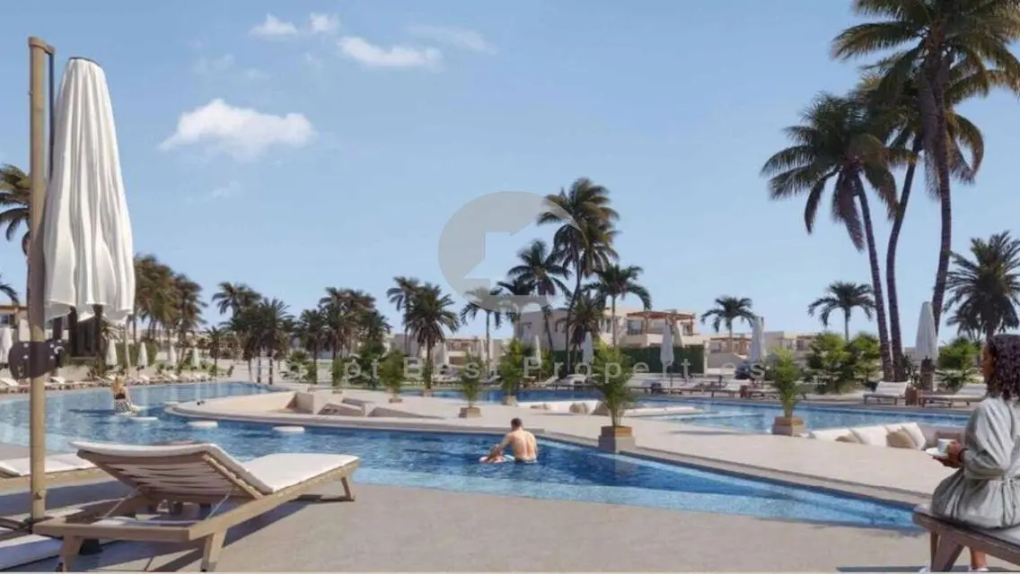 Luxury 5-Bedroom Villa with Sea View in Hacienda Blue
