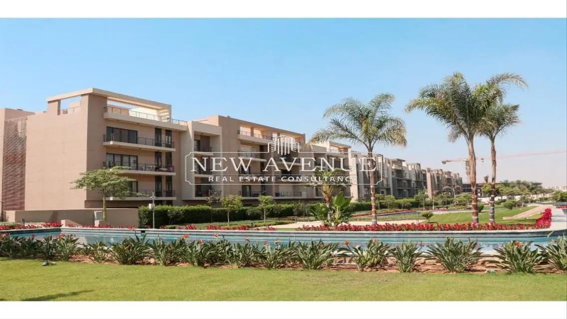 Luxurious Apartment with Amazing Features in the City Center