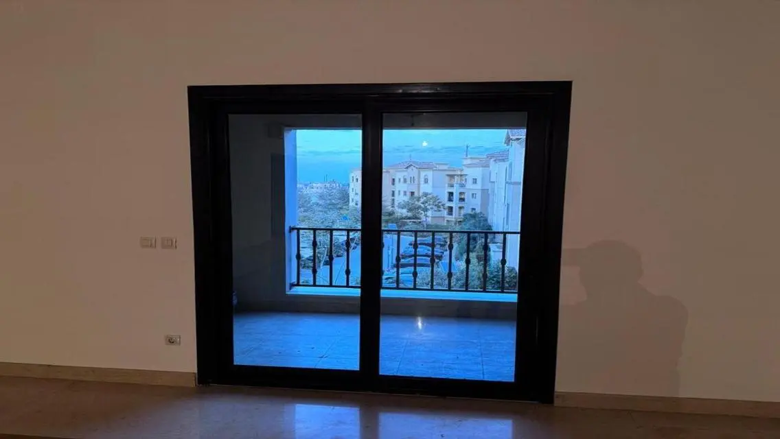 Luxury 3-Bedroom Apartment at an Attractive Price