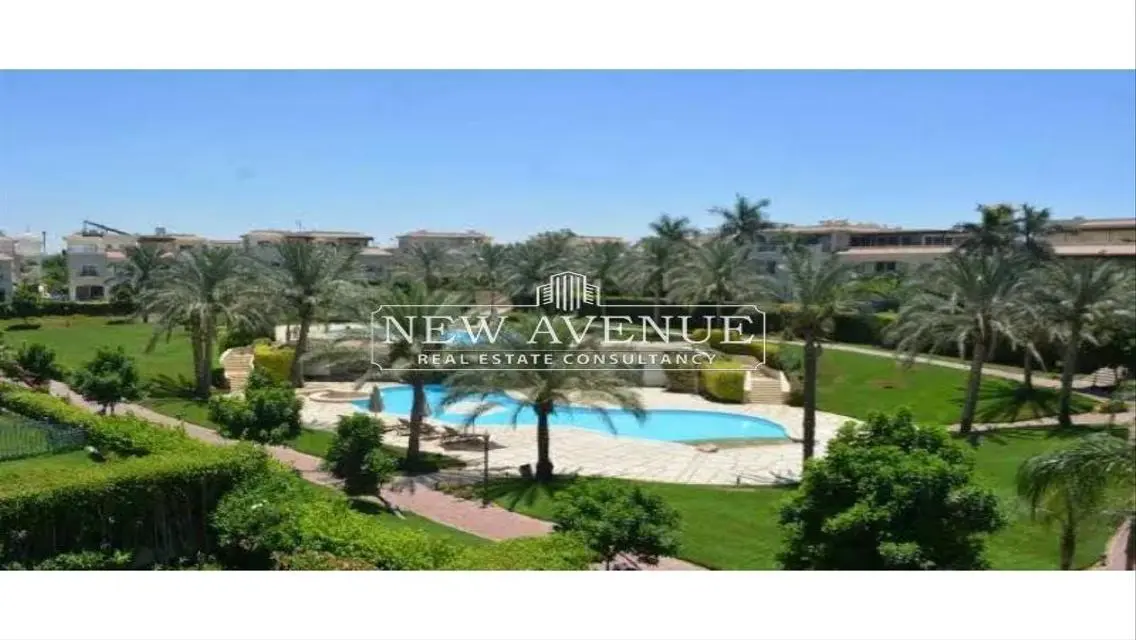 Luxury Apartment with Spacious Layout in the Heart of the City