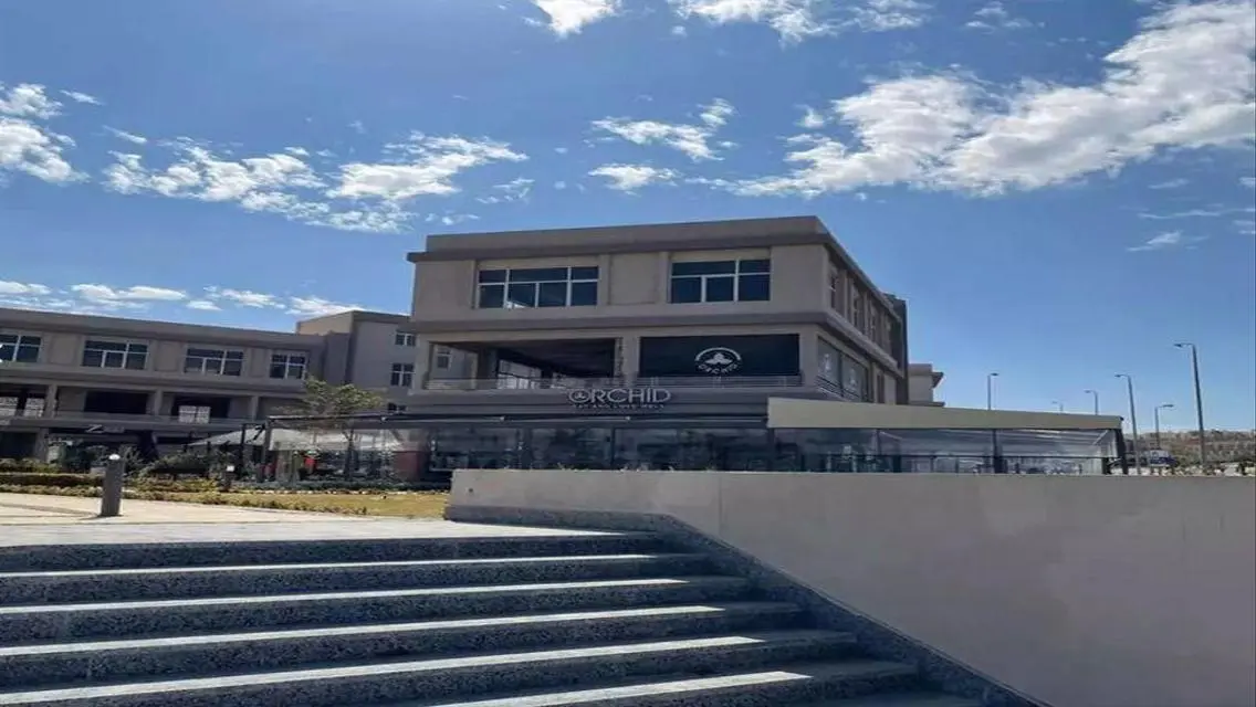 Luxury Apartment in Al-Karma - 200 sqm