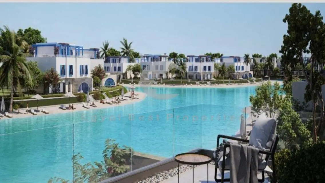 Luxury Beachfront Chalet in Palm Hills - 110 sqm