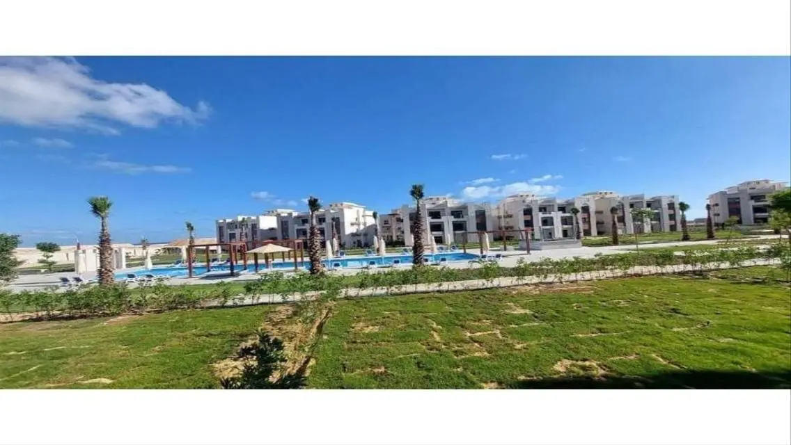 فيلا فاخرة بإطلالة على البحيرات
