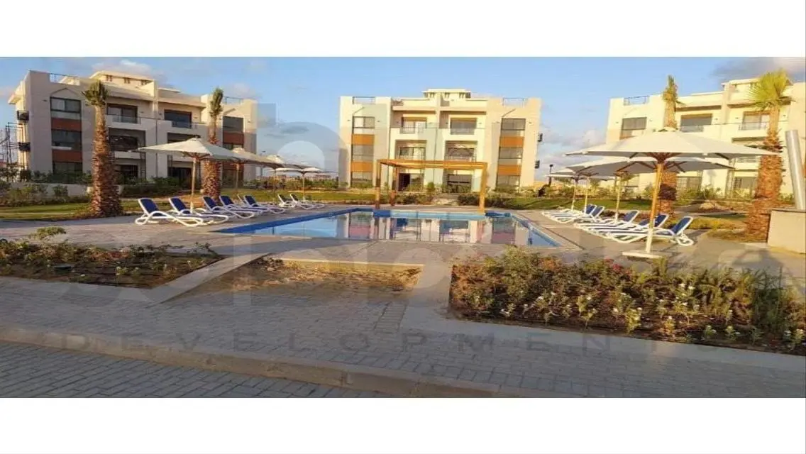 فيلا فاخرة بإطلالة على البحيرات