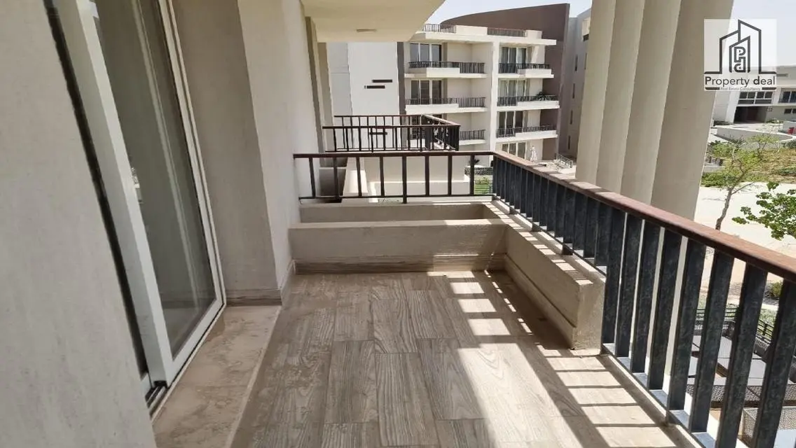 Fantastic Beach Property Opportunity: Luxury Apartment for 8,000,000 EGP