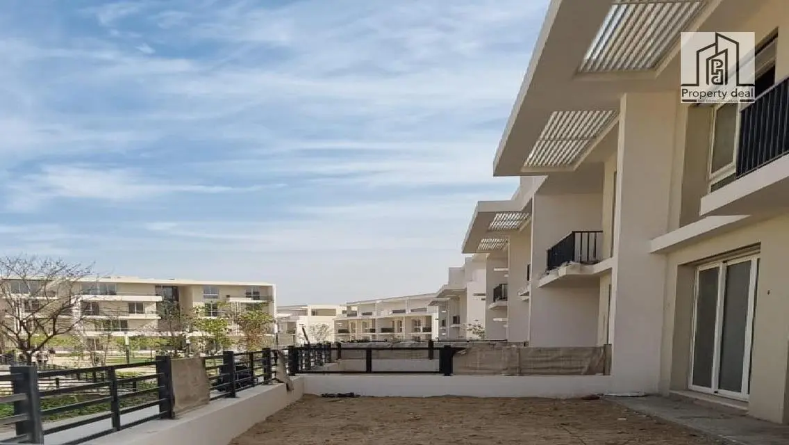 Fantastic Beach Property Opportunity: Luxury Apartment for 8,000,000 EGP