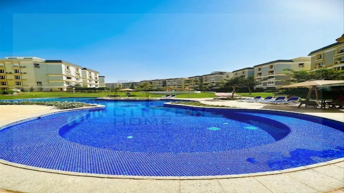 Stunning Villa with Scenic Views and Luxurious Amenities