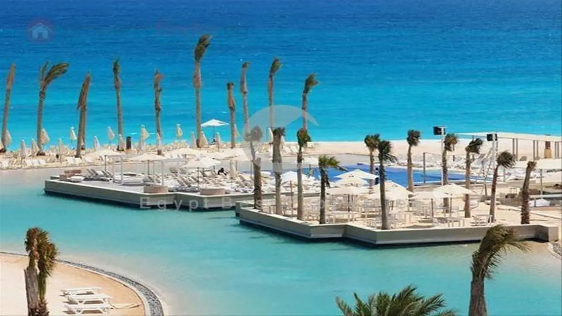 فيلا فاخرة على الواجهة البحرية في Hacienda Blue