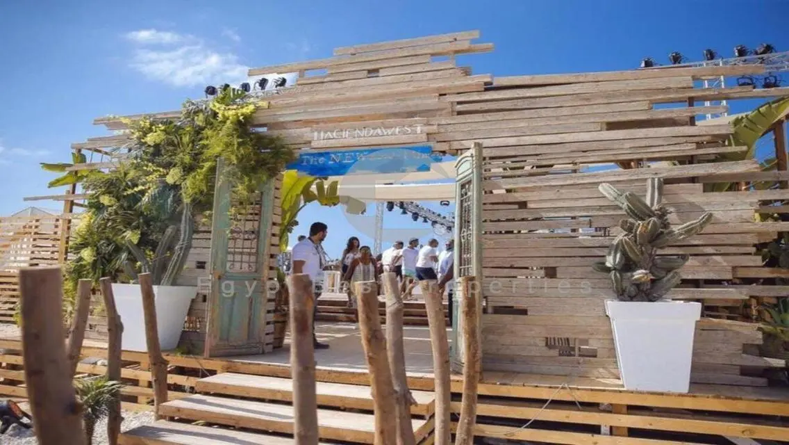 فيلا فاخرة على الواجهة البحرية في Hacienda Blue