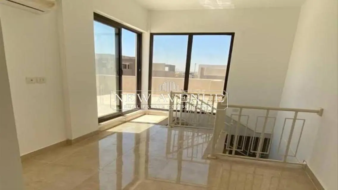 فيلا فاخرة مع مسبح خاص وتفاصيل مذهلة