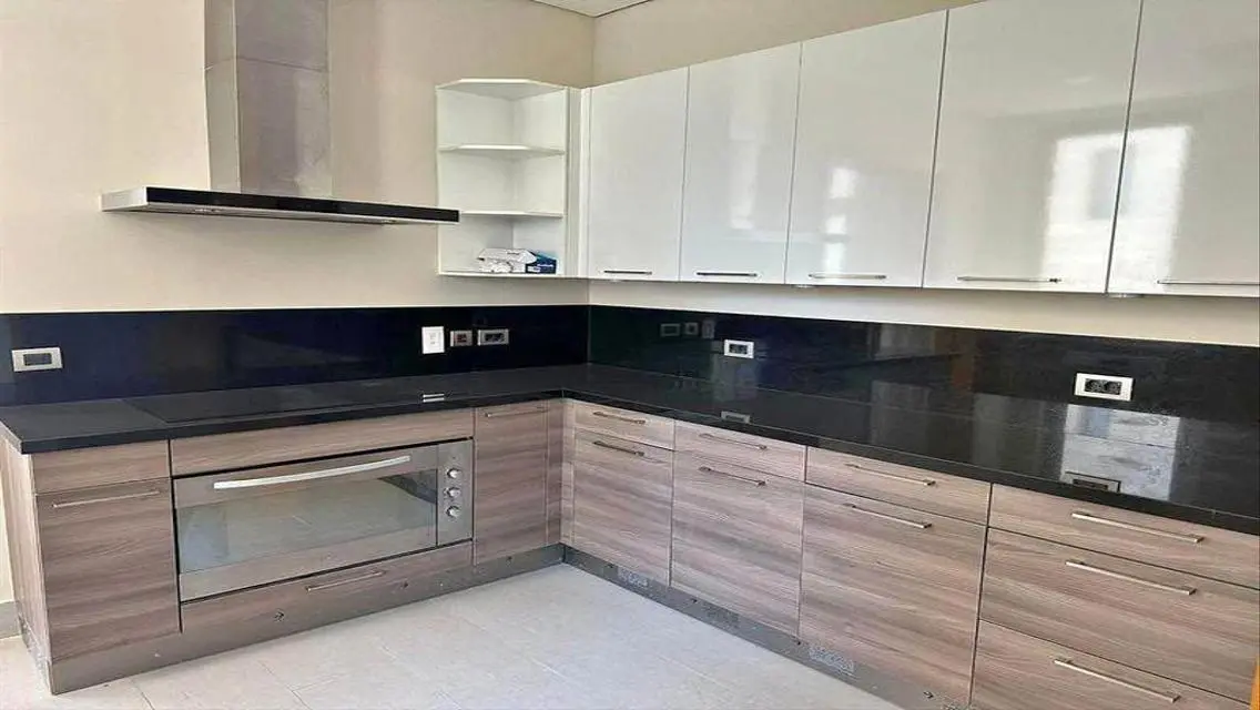 Luxury Apartment at Forty West 333