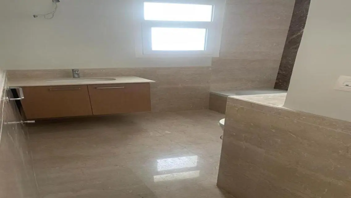 Luxury Apartment for Rent at an Attractive Price