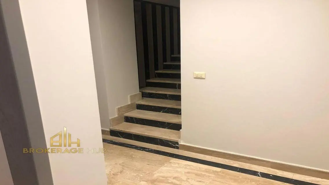 شقة فاخرة بخدمات متكاملة وإطلالة مذهلة