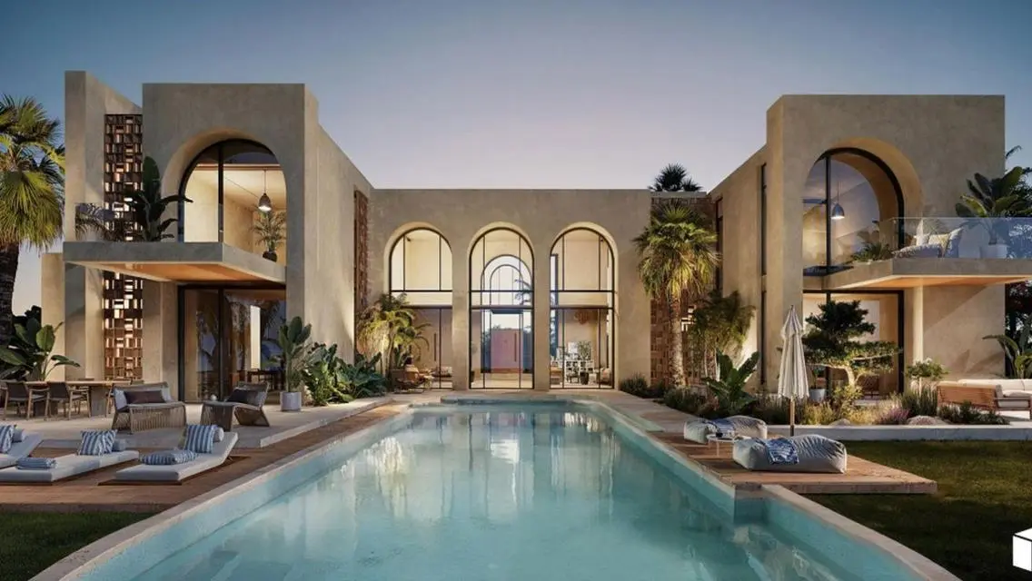 Luxury Villa for Sale with 4 Bedrooms, Garden and Shared Pool