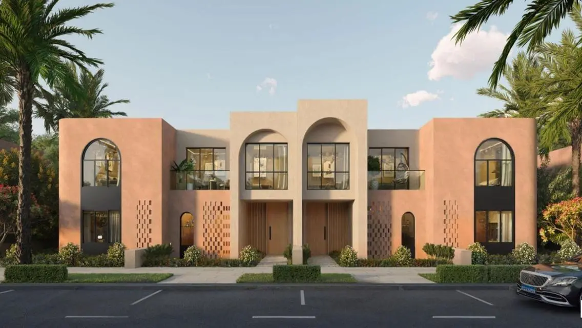 Luxury Villa for Sale with 4 Bedrooms, Garden and Shared Pool