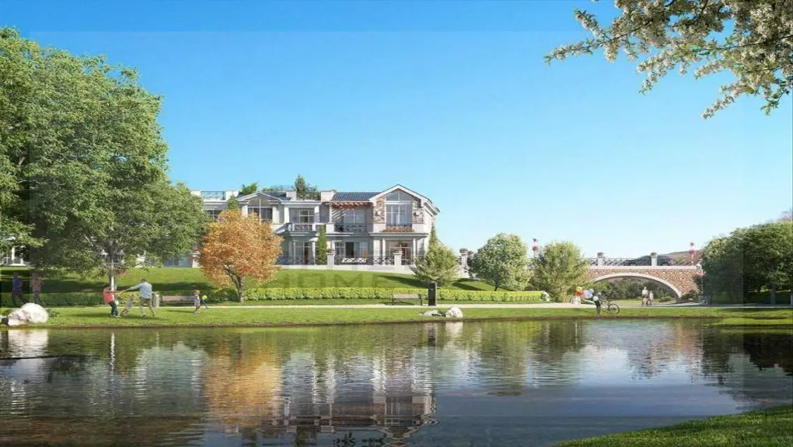 Luxury Apartment at The Lake Mall with Exceptional Amenities