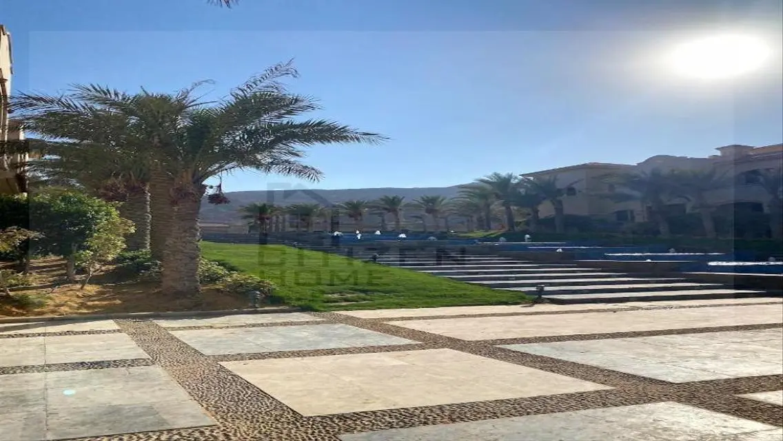 Luxury Home for Sale with Premium Amenities in Prime Location