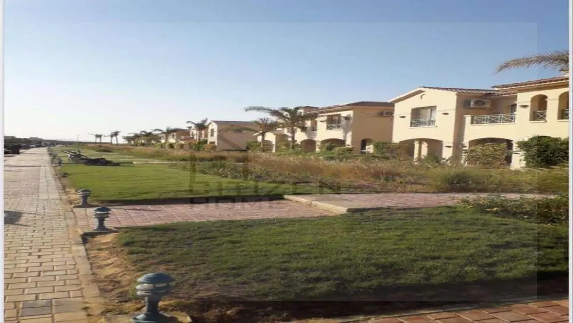 Luxury Home for Sale with Premium Amenities in Prime Location