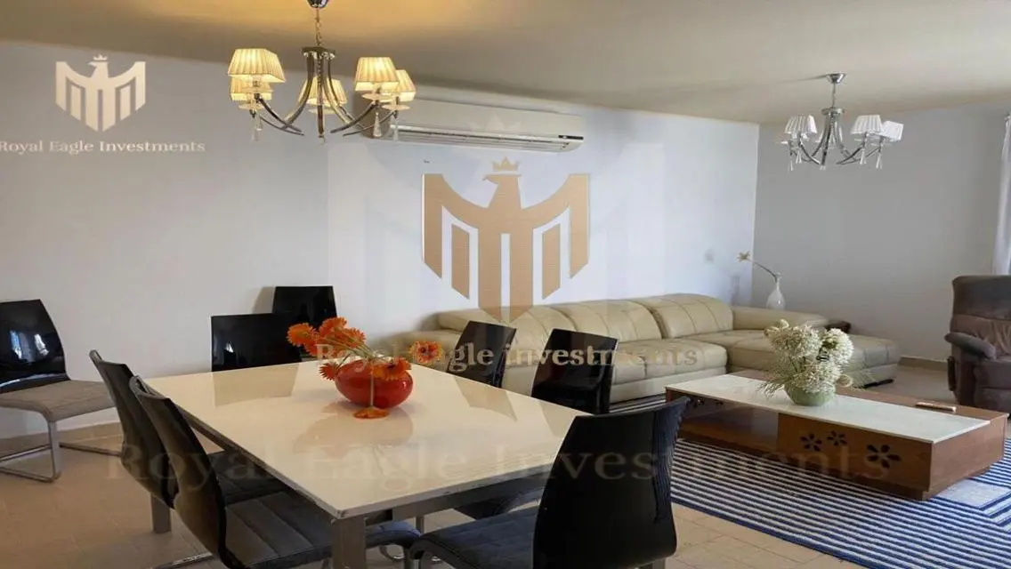 Luxury Apartment for Rent with Balcony