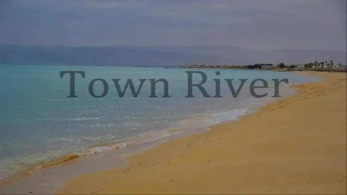 Luxury Apartment with Lake View in Prime Location