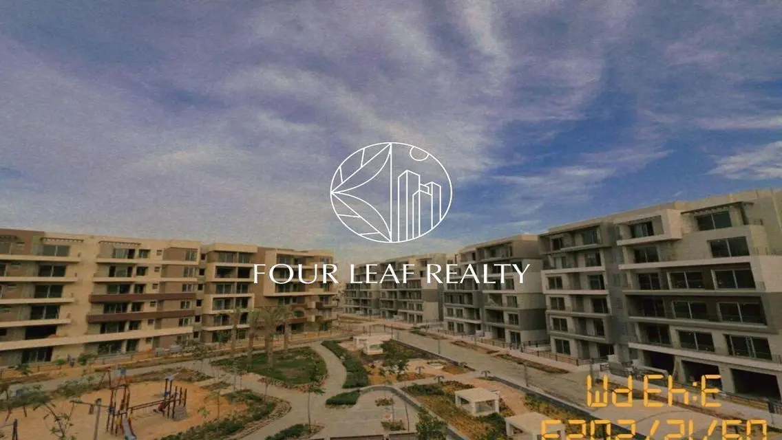 Luxurious Property for Sale with Stunning Views and Spacious Layout