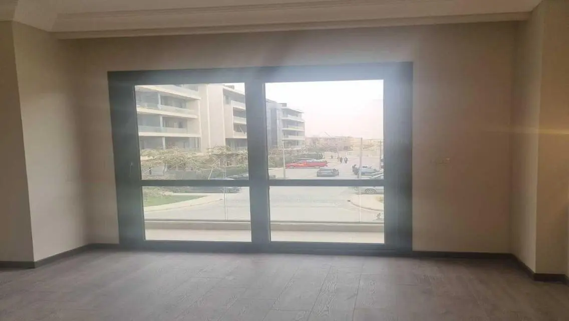شقة فاخرة للإيجار في موقع متميز