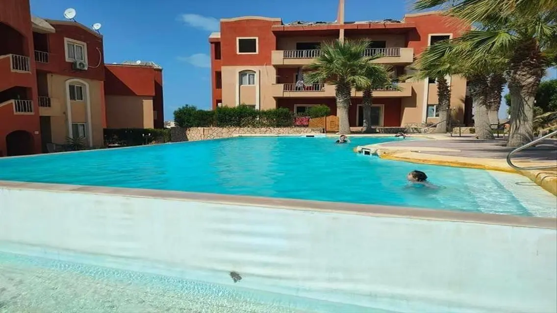 بنجالوز فاخرة للبيع على الساحل الشمالي