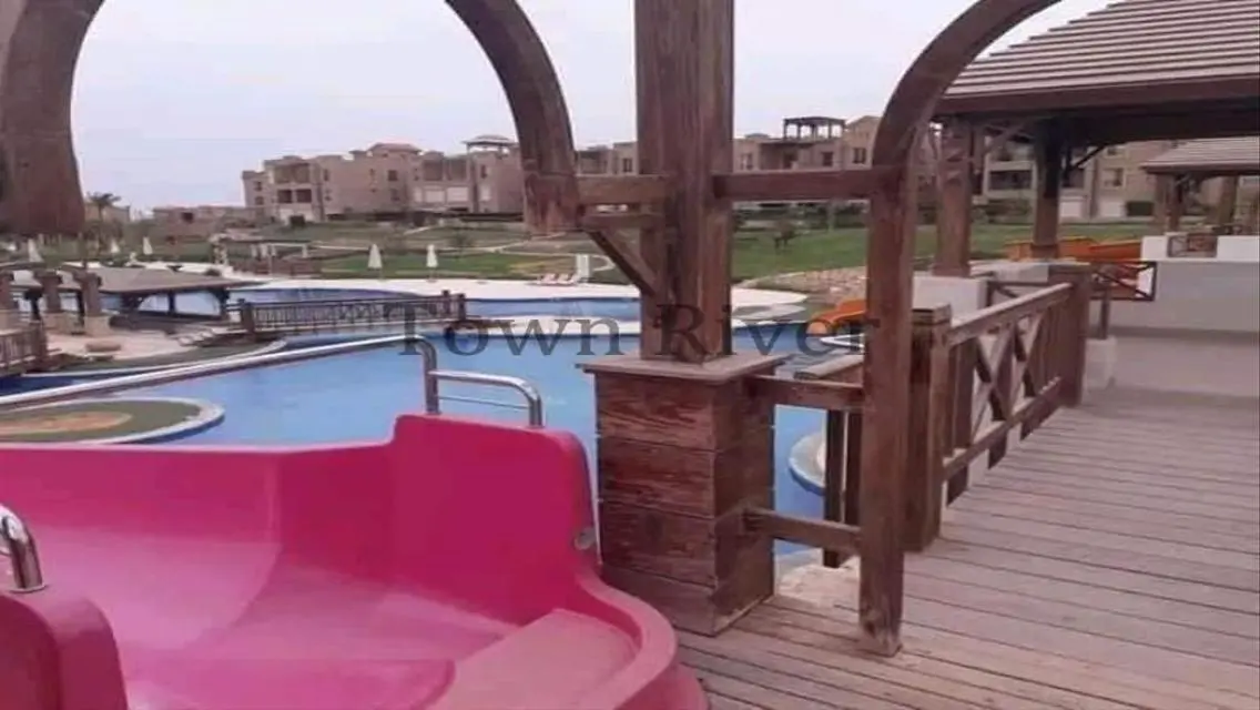 شقة فاخرة 3 غرف مع إطلالة على البحيرات