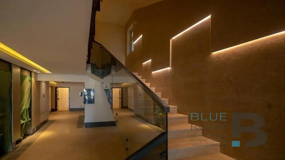 Luxury Property with Private Pool and Sports Facilities
