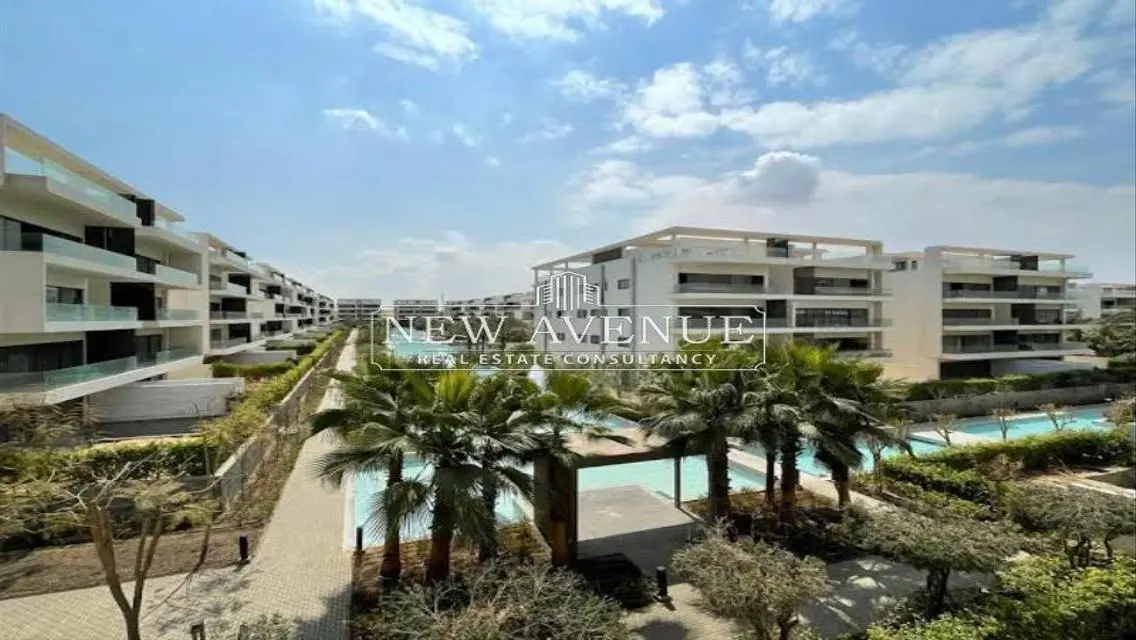 Luxury Apartment with Spacious Layout and Private Garden