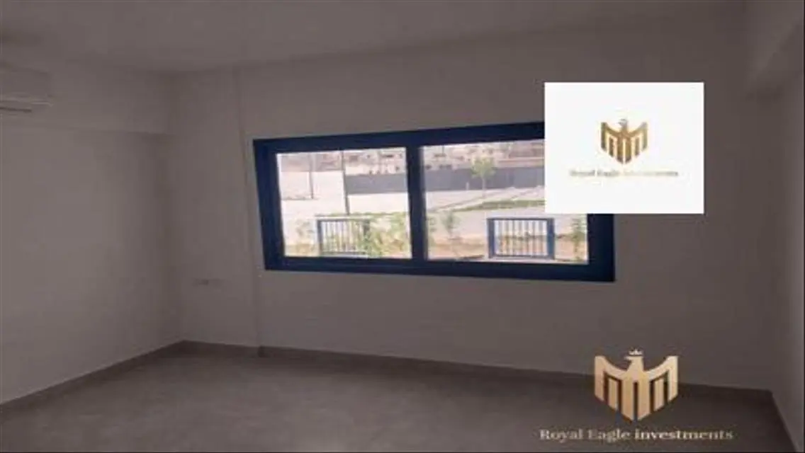 Luxury Apartment for Rent with Balcony