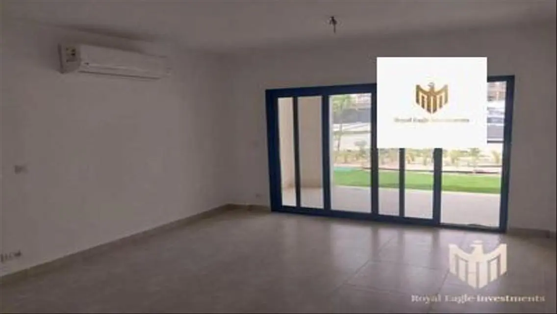 Luxury Apartment for Rent with Balcony