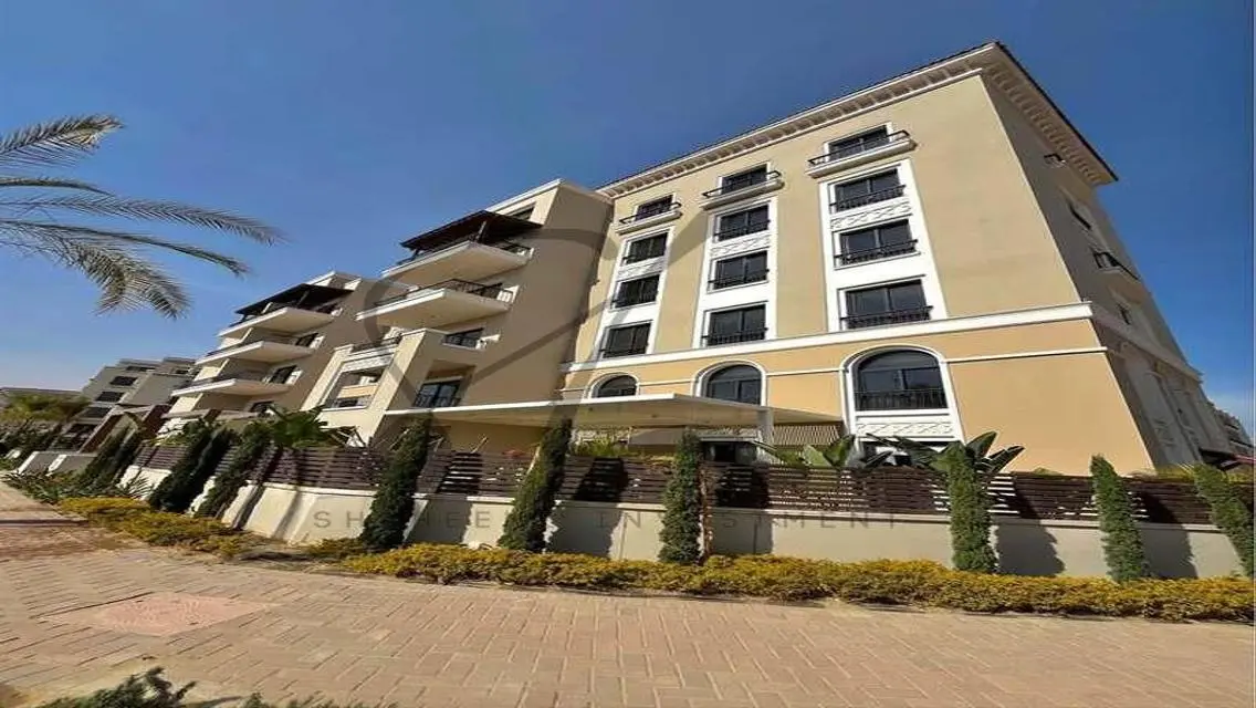 Luxurious Villa with Spacious Area at an Attractive Price