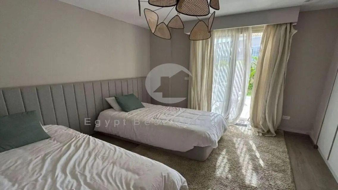 Villa 10-Village West-Doraa