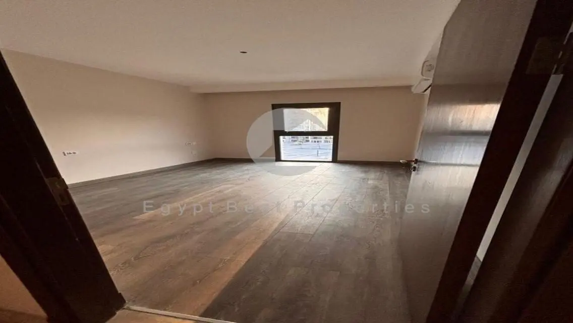 Zed West - Luxury Apartment for Rent