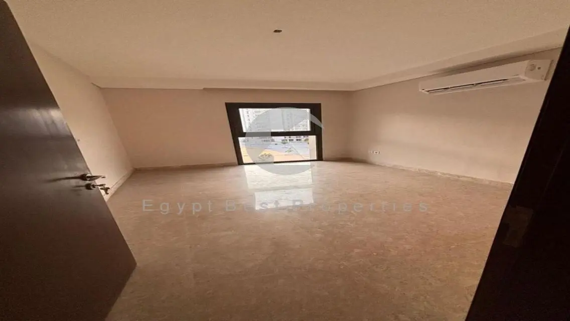 Zed West - Luxury Apartment for Rent