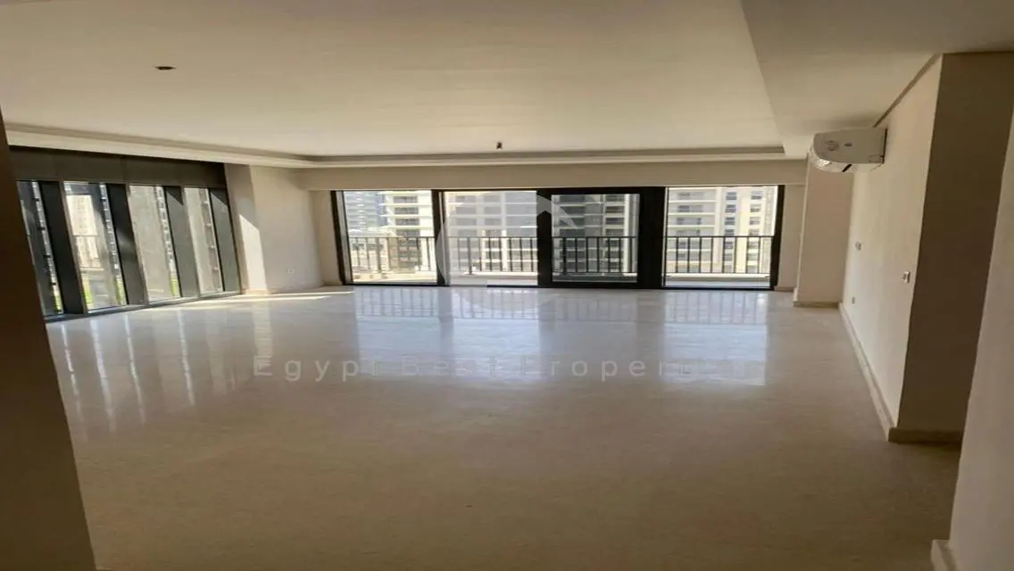 Zed West - Luxury Apartment for Rent