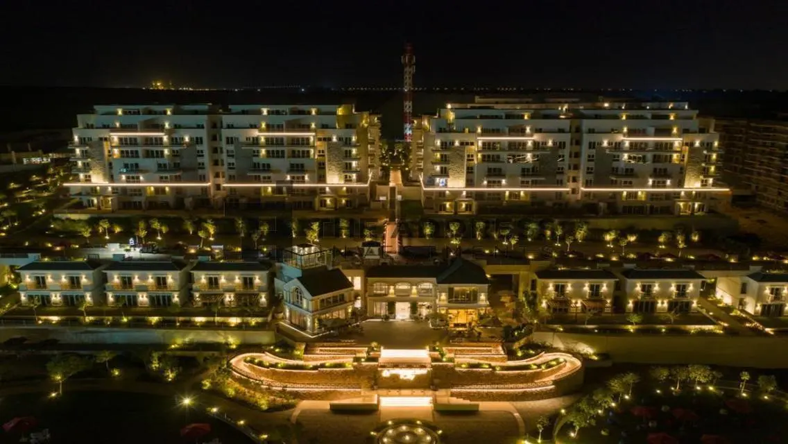 منزل مطل على الجبال -170