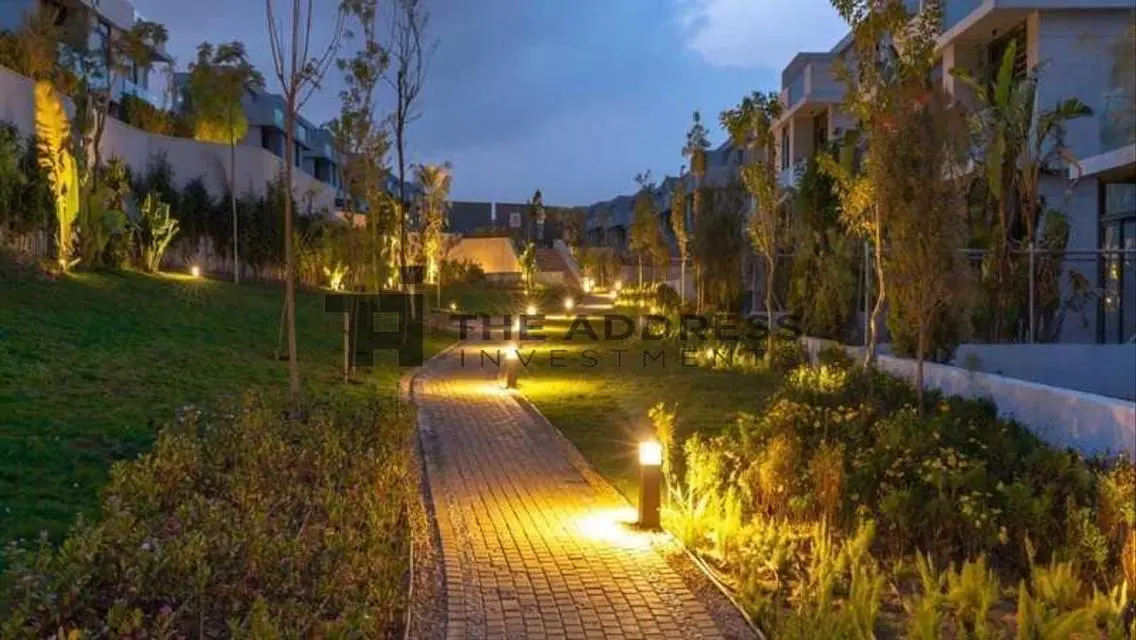 Luxury Villa with Private Pool and Garden in Mountainview - New Cairo