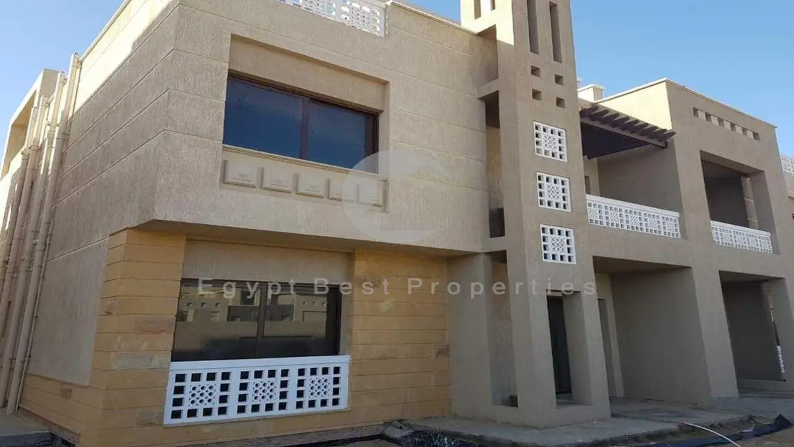 Luxury Home with Private Garden and Pool for Sale