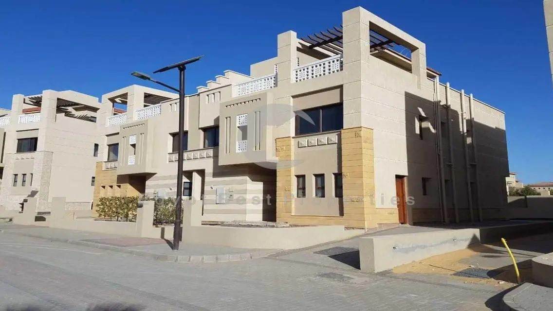 Luxury Home with Private Garden and Pool for Sale