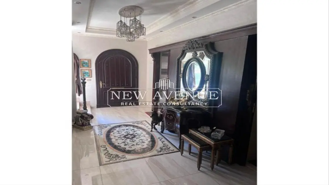 Luxurious Apartment with Private Garden and Stunning View