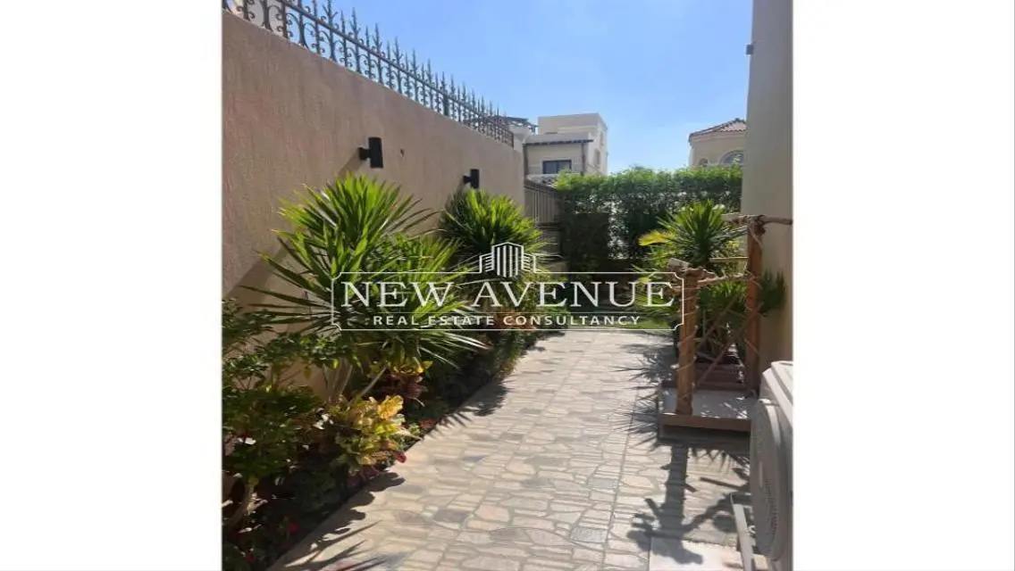Luxurious Apartment with Private Garden and Stunning View