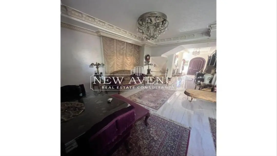 Luxurious Apartment with Private Garden and Stunning View