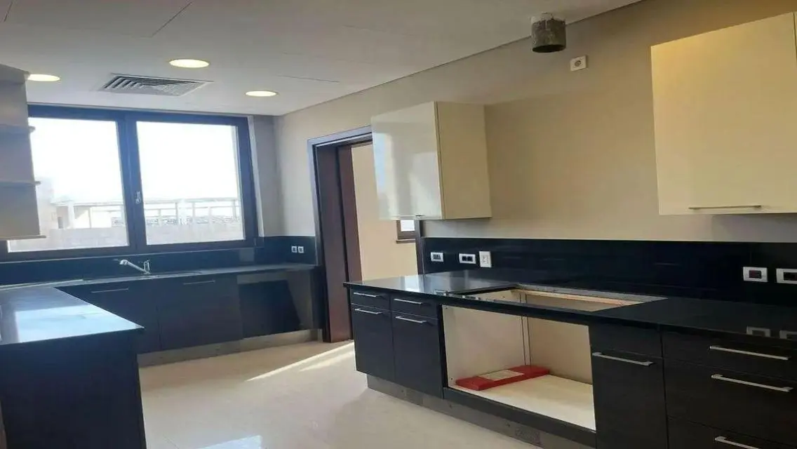 Luxury Apartment with Stunning Views for Sale