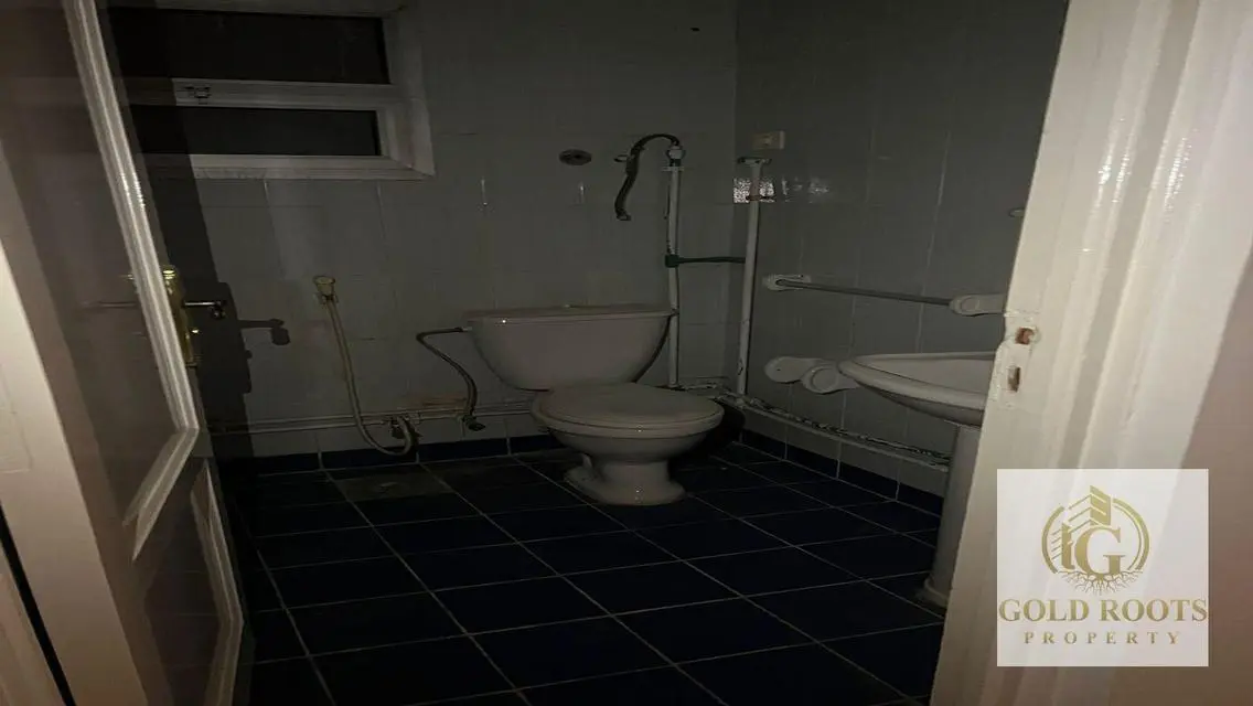 Luxury 3-Bedroom Apartment with Terrace and Premium Amenities
