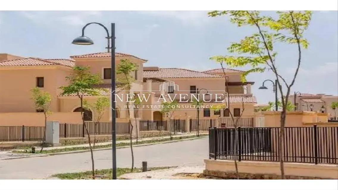 Luxurious Home with Private Garden in Prime Location