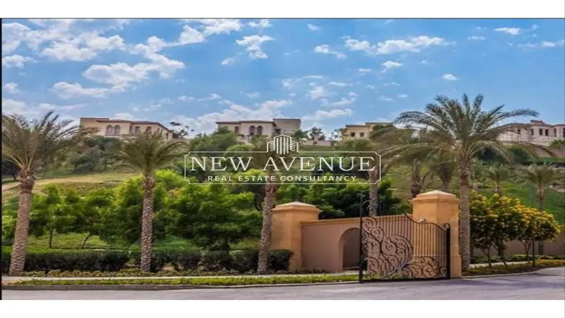 Luxurious Home with Private Garden in Prime Location
