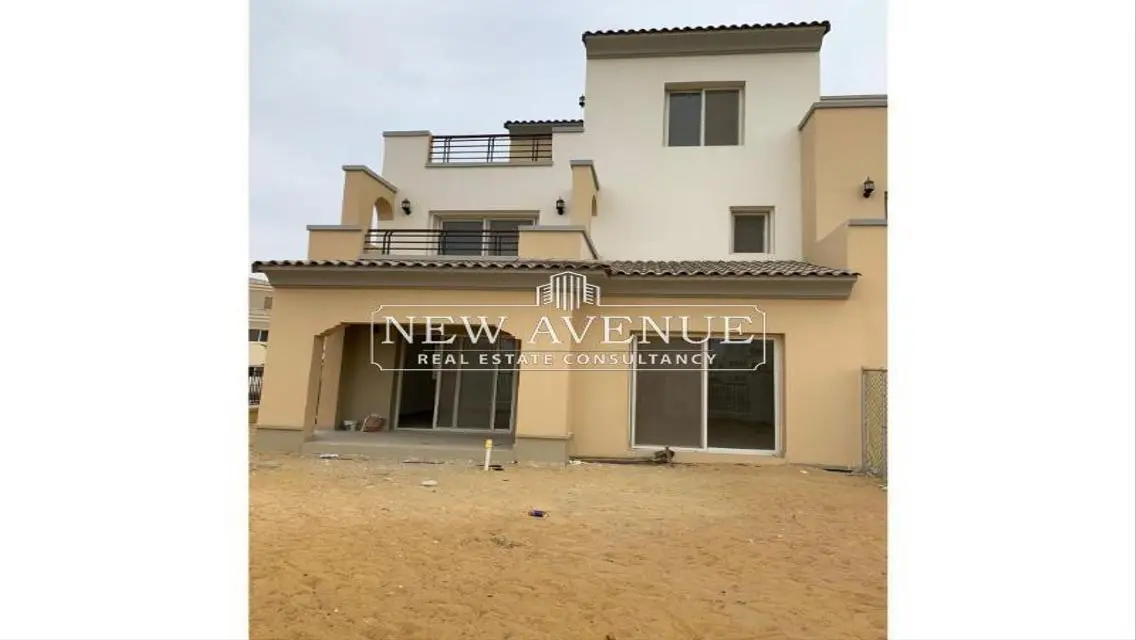 Luxurious Home with Private Garden in Prime Location